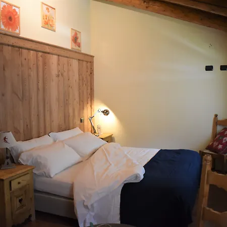 Casa de hóspedes Miramonti 4*