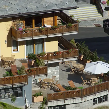 Miramonti Affittacamere Valtournenche