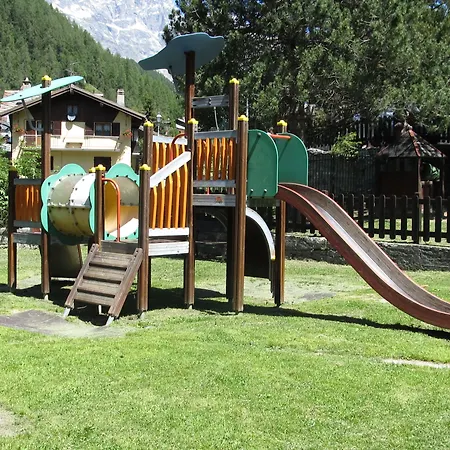 米拉蒙提旅馆 4* 瓦托内切