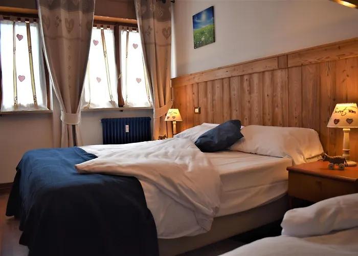 Miramonti בית הארחה