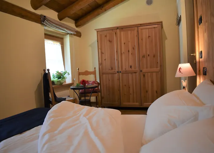 Miramonti בית הארחה