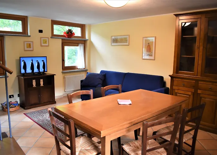 Miramonti בית הארחה